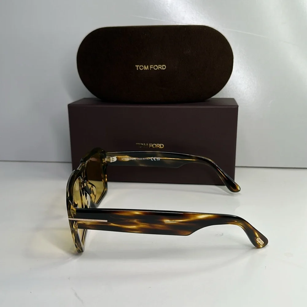 Tom Ford Redford Yellow Photochromatic Square Men's Sunglasses FT1153 52E 56.