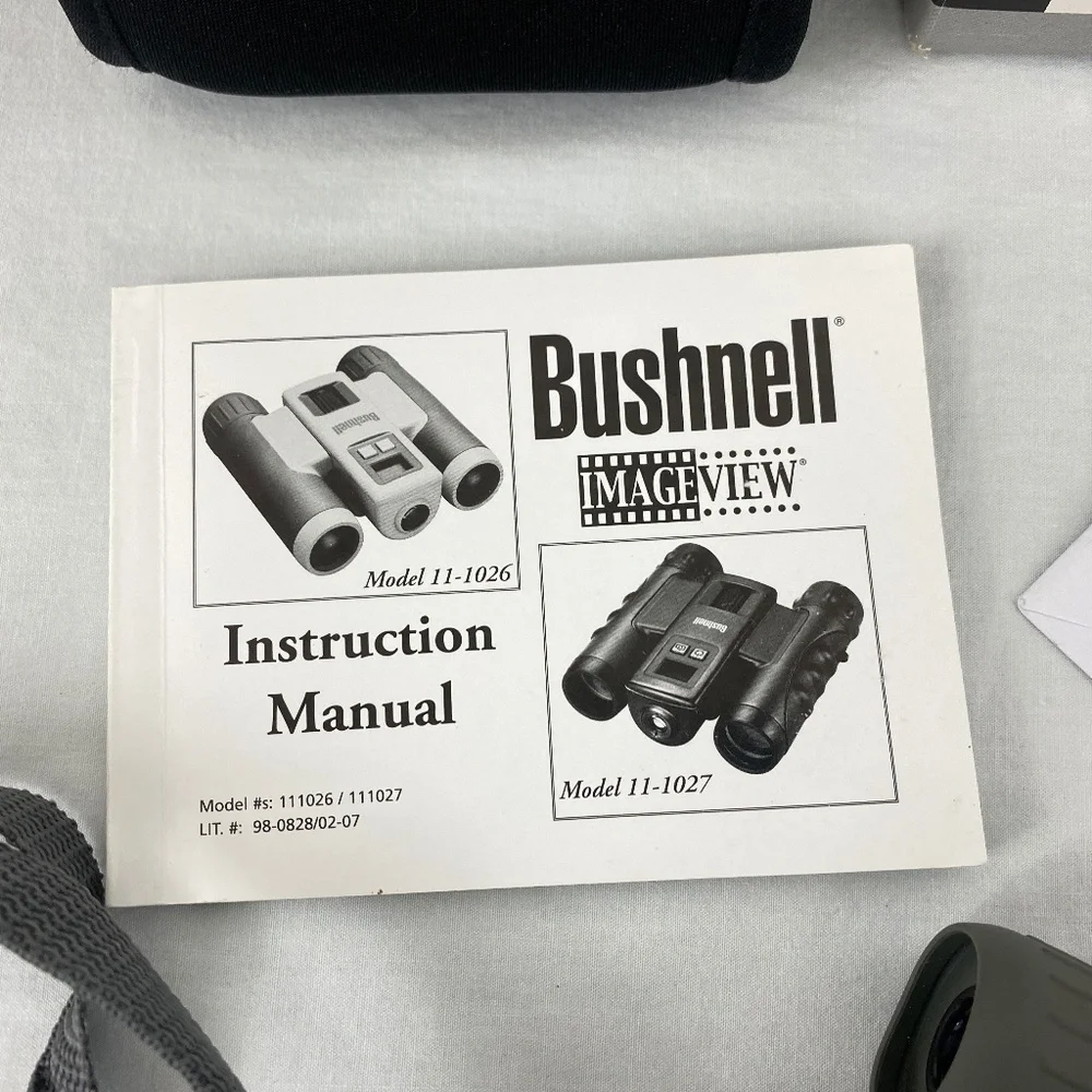 2006 Bushnell Imageview Binocular and Digital Camera #11-1026 + Accessories