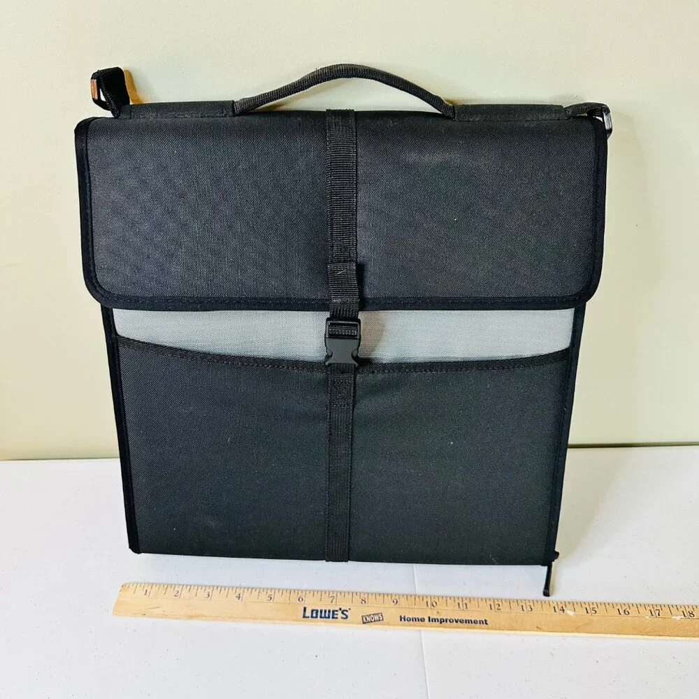 Staples adjustable carrying