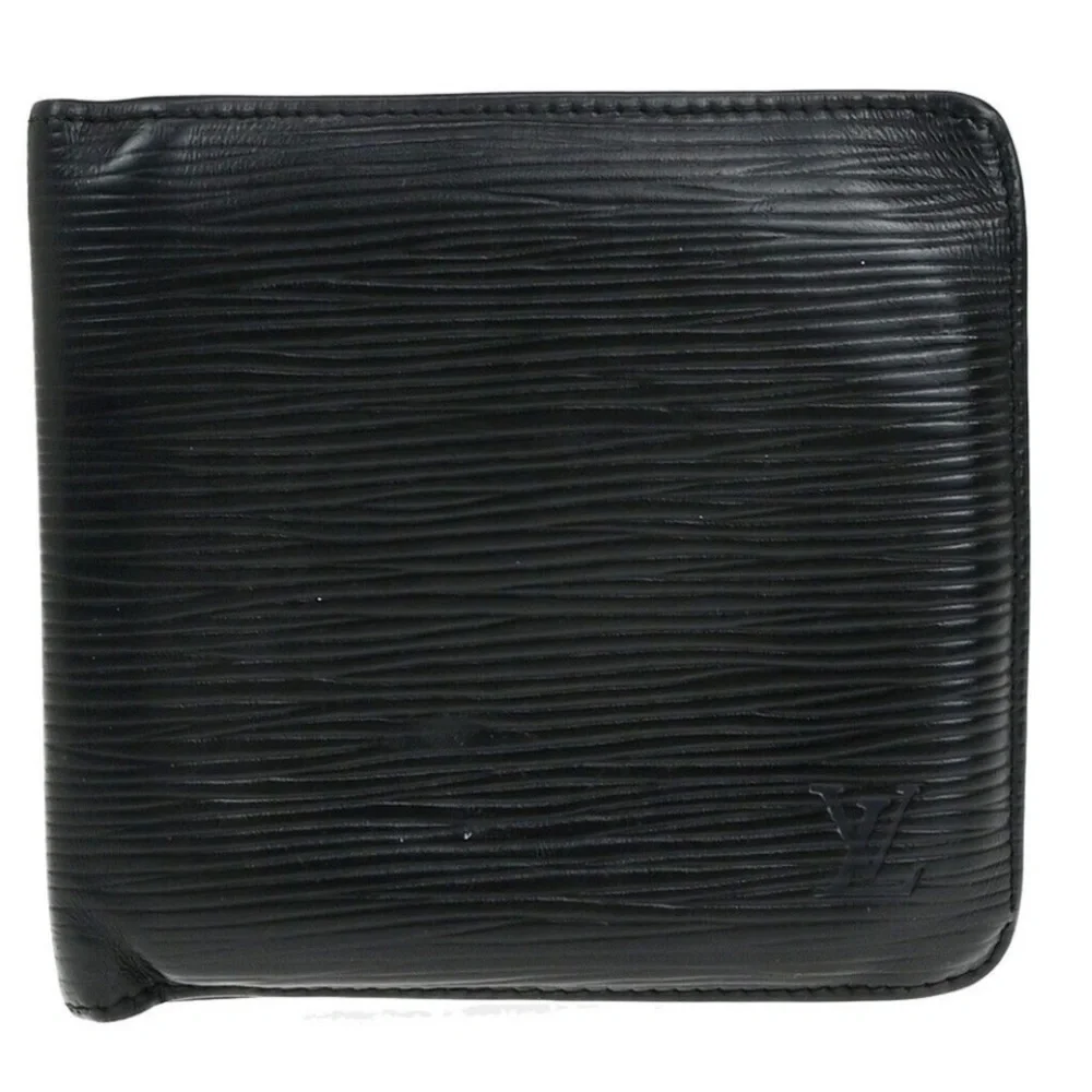 Louis Vuitton bi there snappy