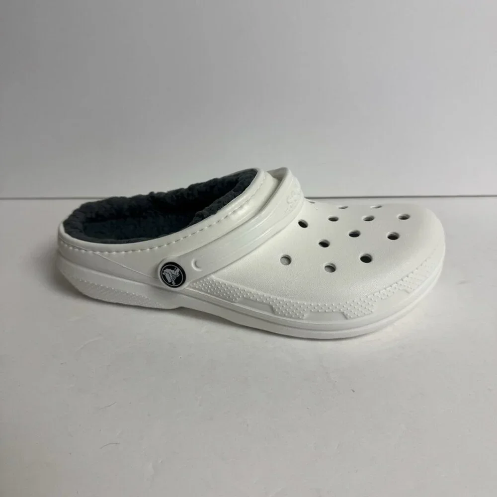 Crocs Classic Clog White Size 5 M Big Kid