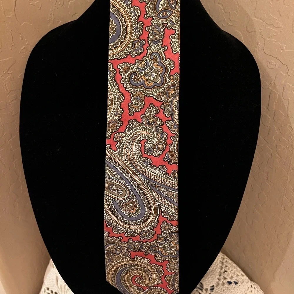 Liberty of London Original 100% Silk Men's Paisley Necktie