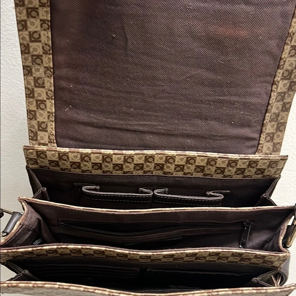 Liz Claiborne Brown Patterned Messenger’s or crossbody Bag