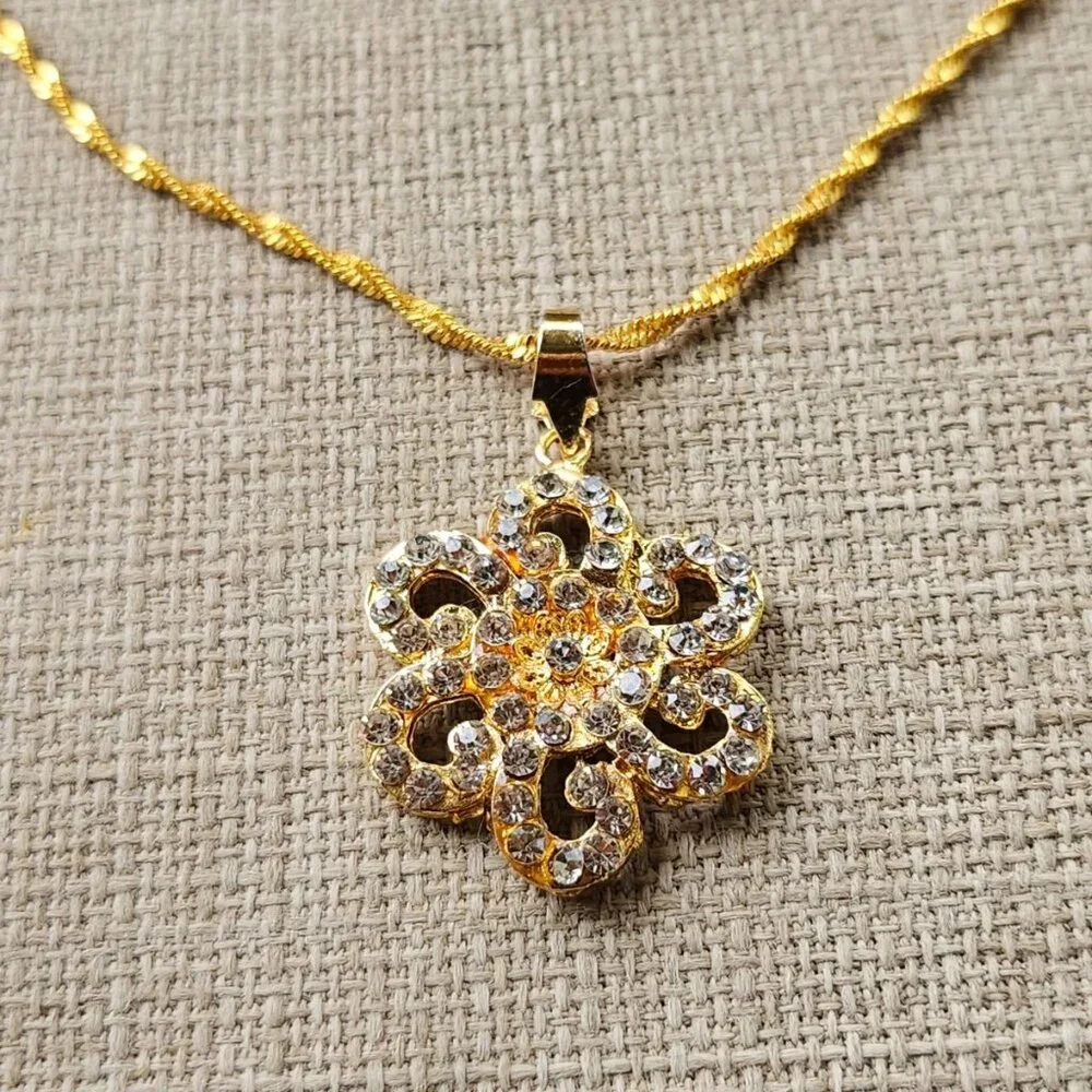 N/A women necklace