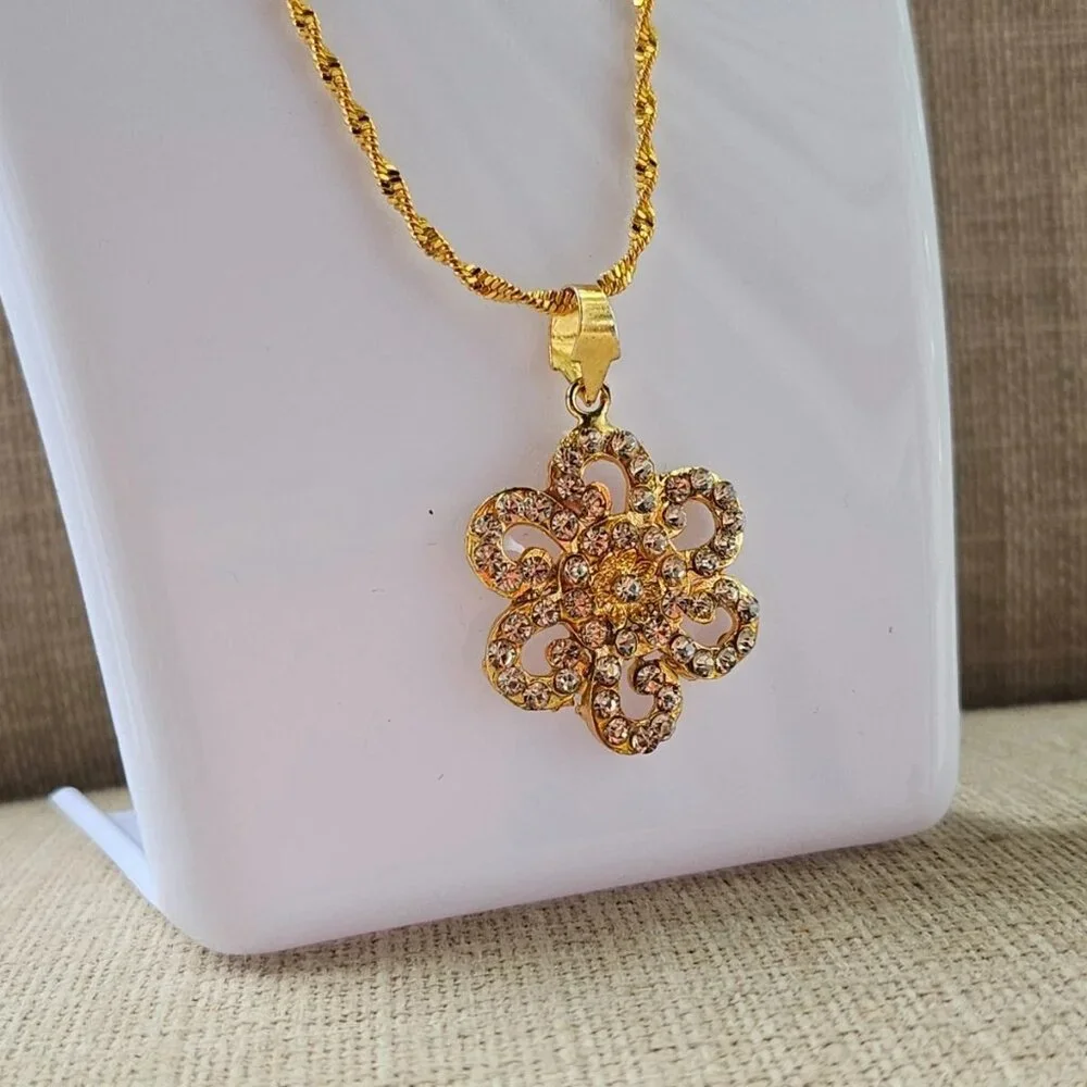 N/A women necklace