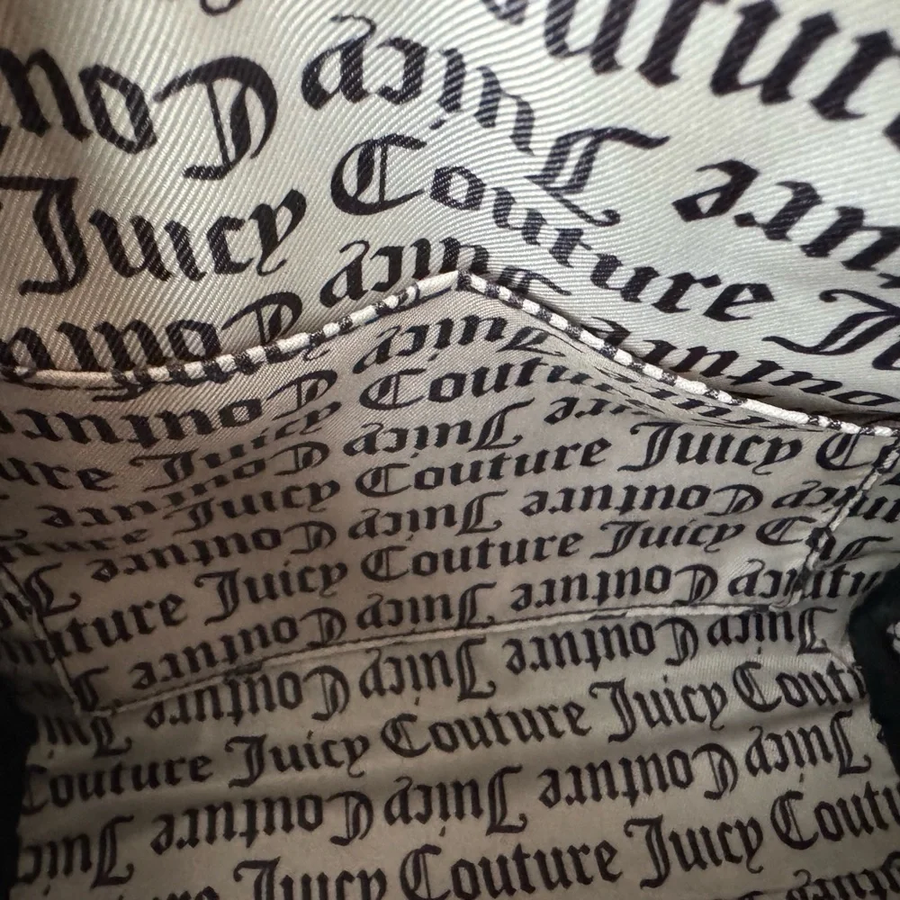 Juicy Couture same zipper lined