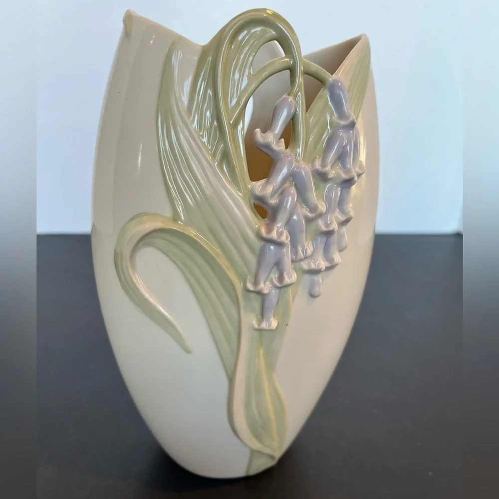 Lenox beautiful ceramic