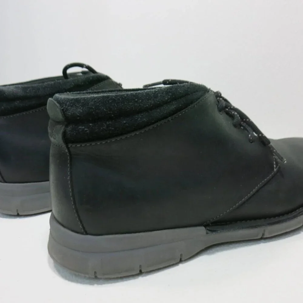 Clarks nubuck leather