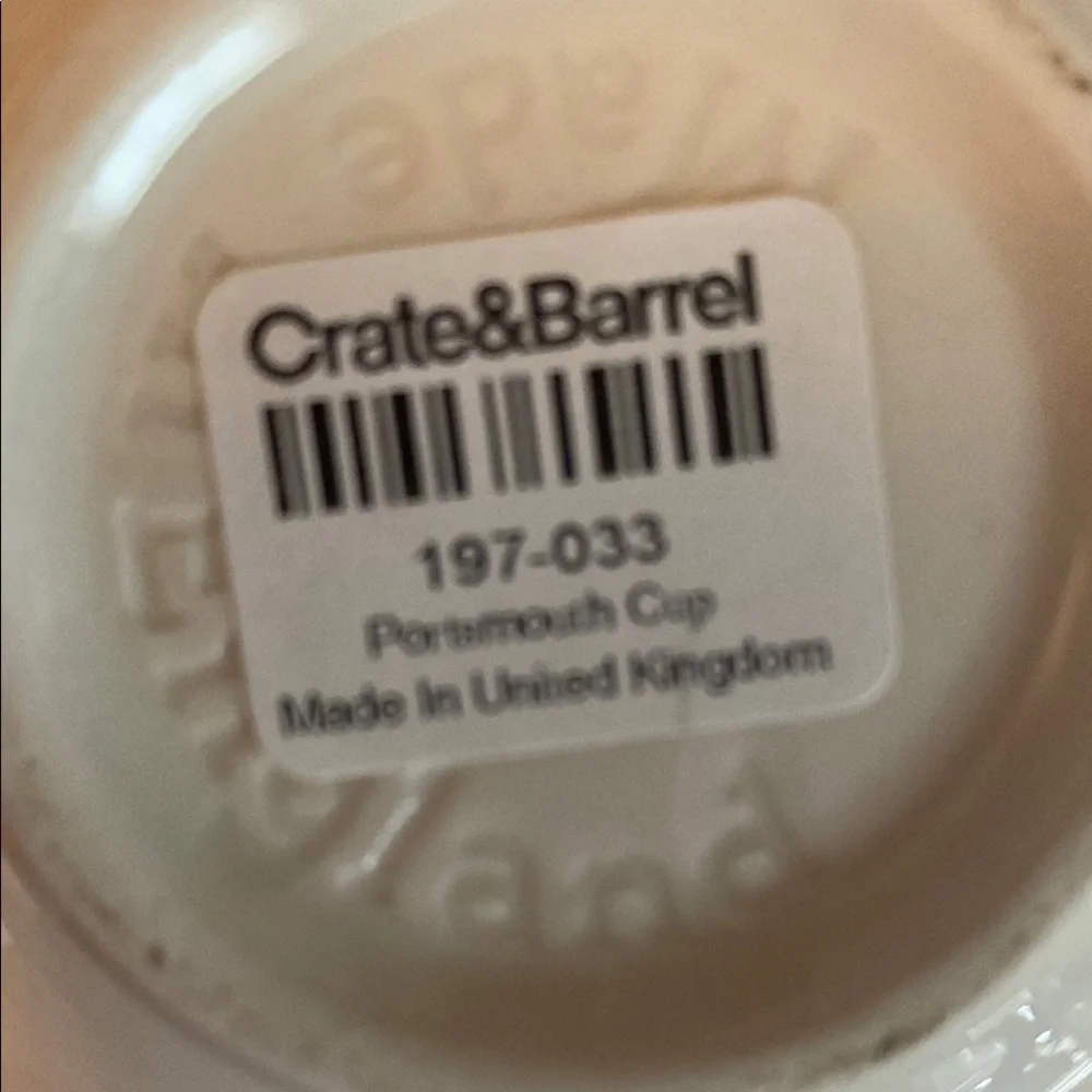 Crate&Barrel Portsmouth Teacup Set