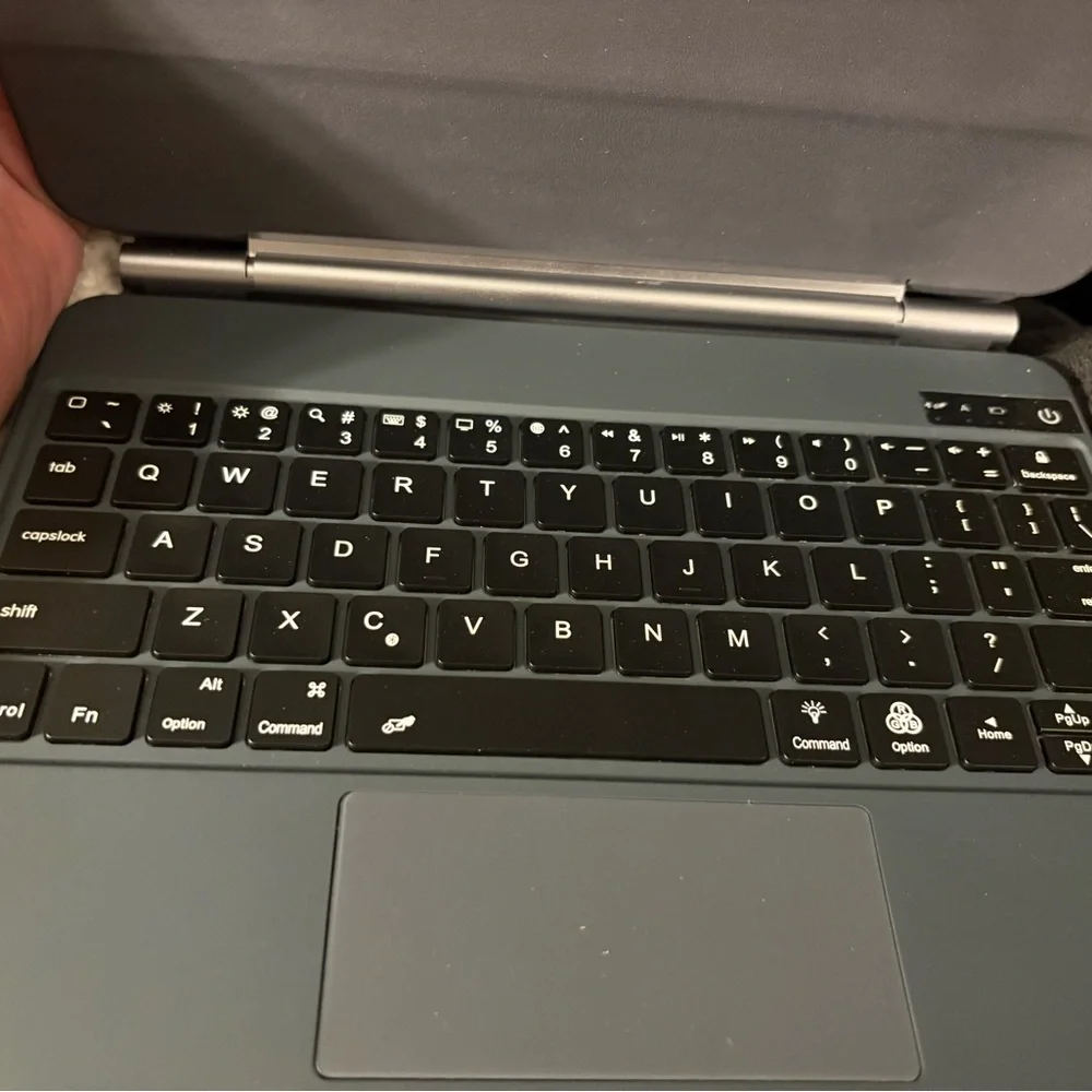 Grey Keyboard Case for IPad 10.9/11 inch Magnatict keyboard P11 net
