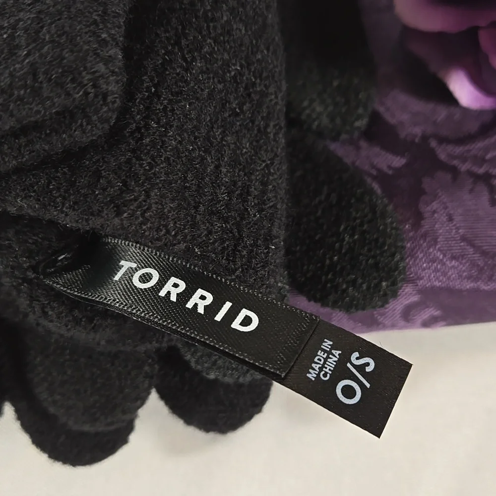 torrid black texting