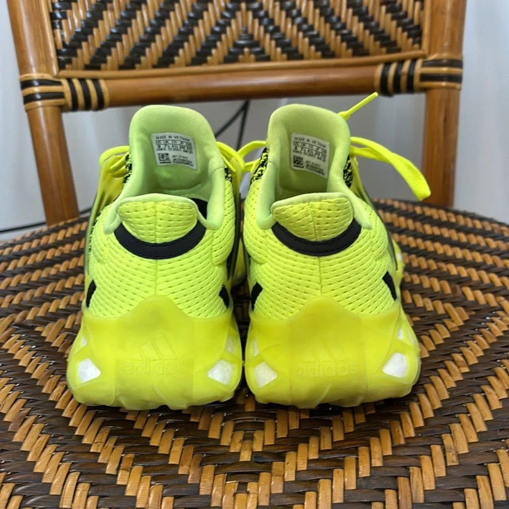 Adidas Ultraboost Web DNA Solar Yellow