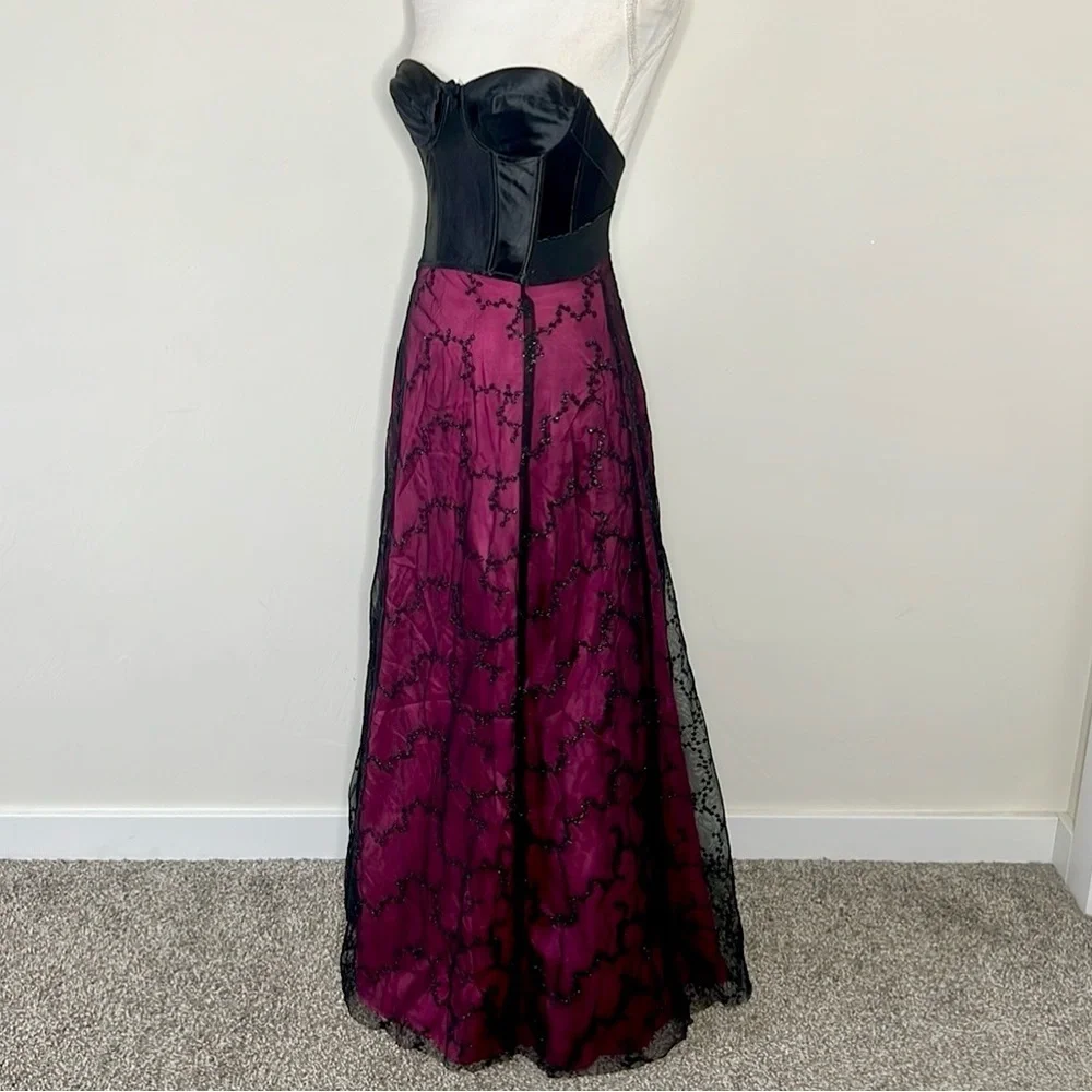 Vintage gothic formal
