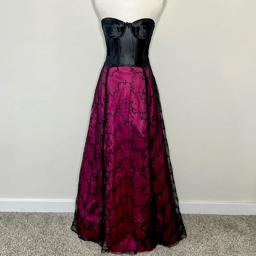 Vintage gothic formal