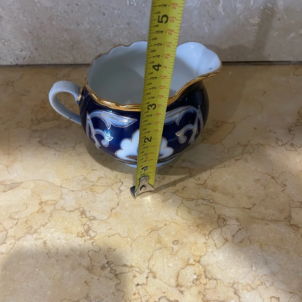 Porcelain creamer with handle / small creamer pitcher for sauce NEW