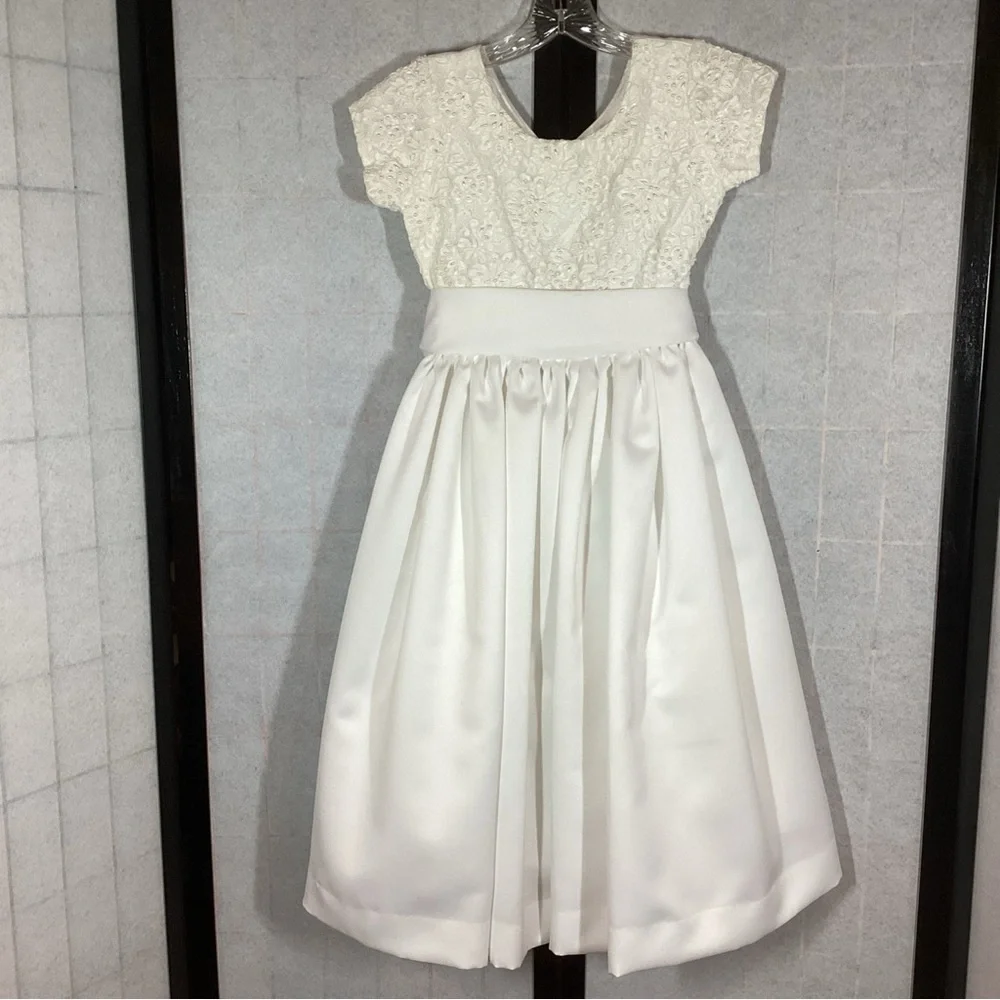 Posies gown seed pearls