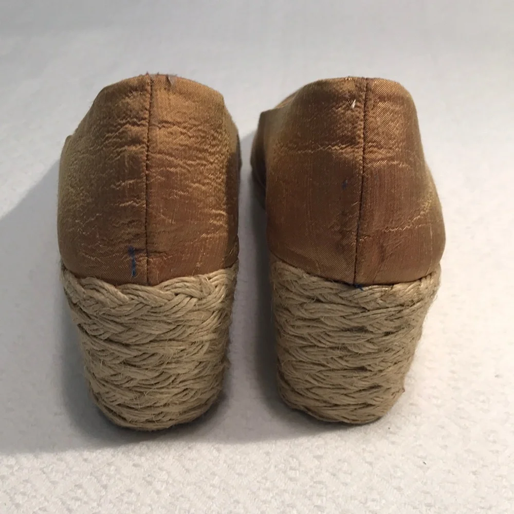 Ralph Lauren Cecilia Espadrille straw wedge heels, size 10. golden yellow orange