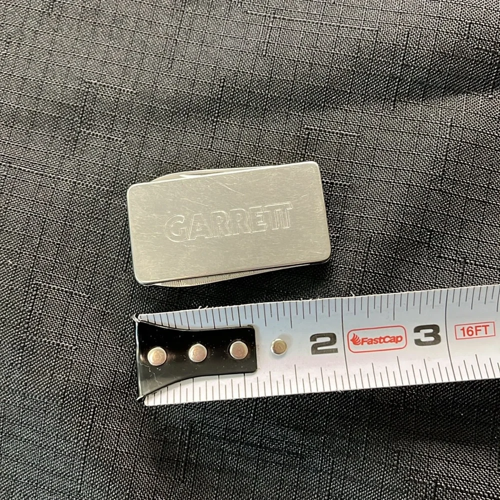 N/A sleek stylish