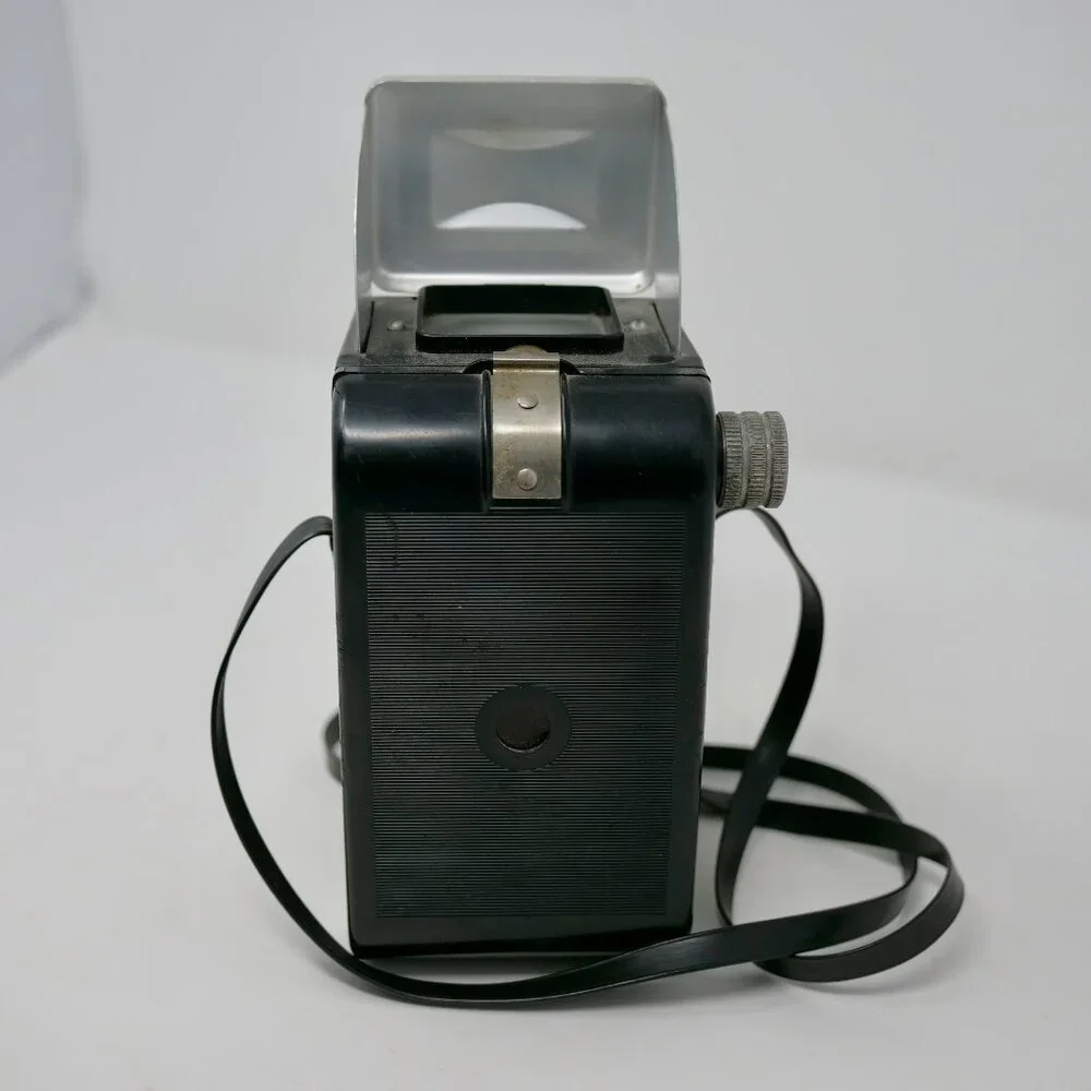 Vintage Herbert George Co. Insta Flash 620 Camera USA Strap