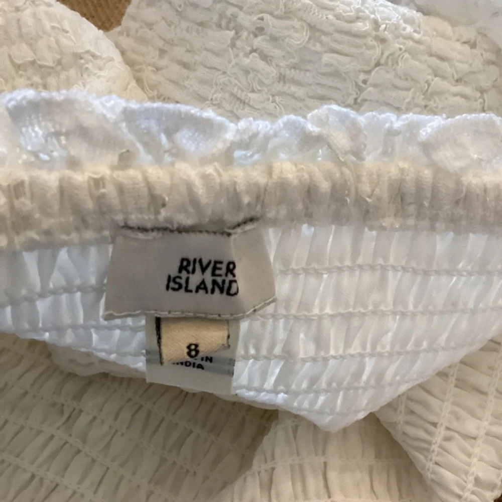 River Island Shirred crop top with lace‎ smocked bodice size 8