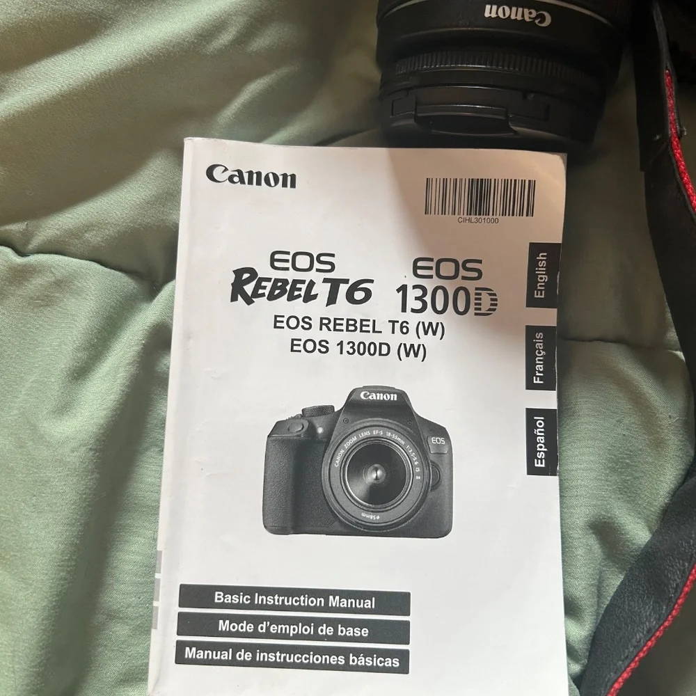Canon EOS Rebel T6