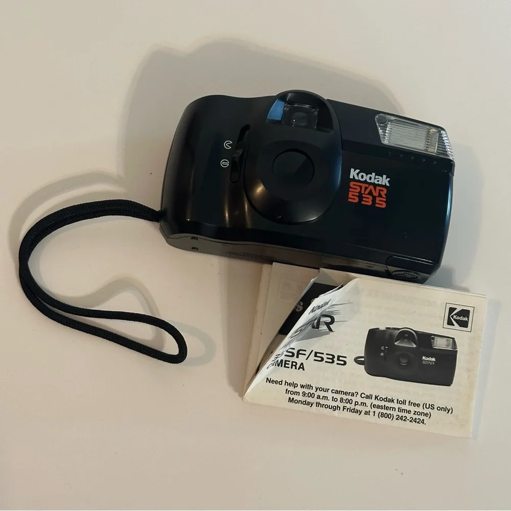 Kodak Star 535 Black 35mm Film Camera w/ Original Manual UNTESTED FOR PARTS