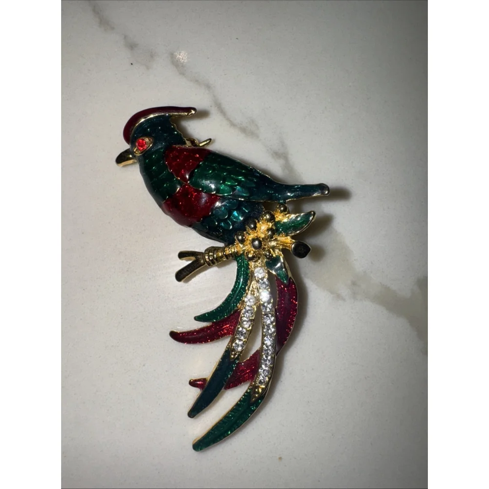 PARROT PIN BROOCH GOLD TONE ENAMEL RHINESTONES Vtg
