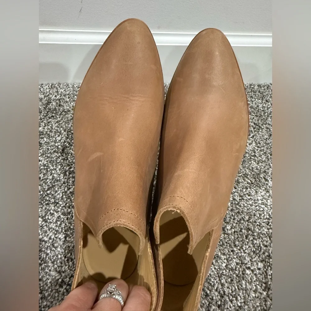 Nisolo brown leather ankle booties, size women's 8
