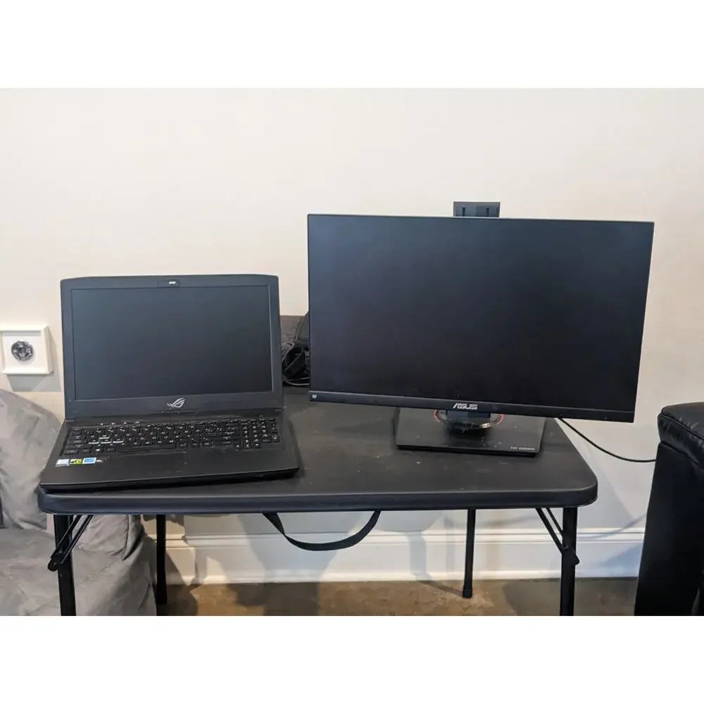 ASUS rog strix