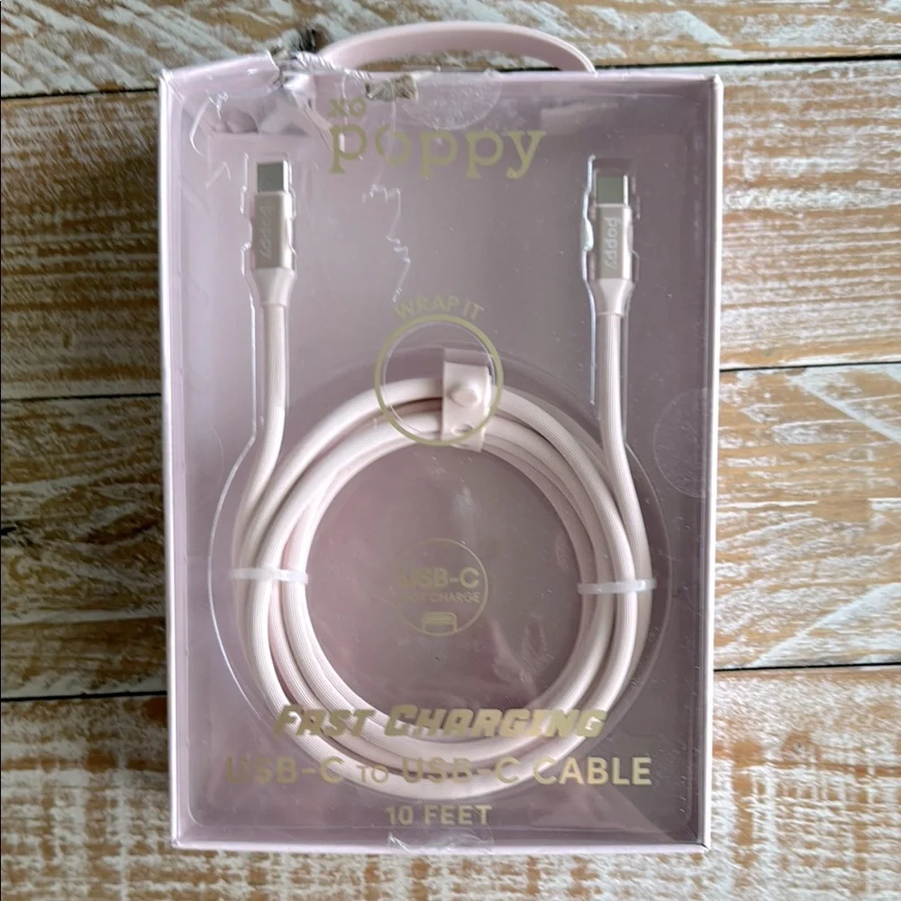🌸 xo poppy 10ft USB-C to USB-C Cable – Light Pink, Fast, and Fabulous! 🌸 NWT