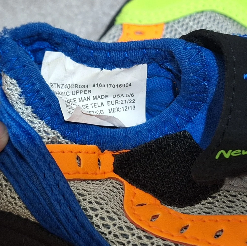 N/A offer shoes free