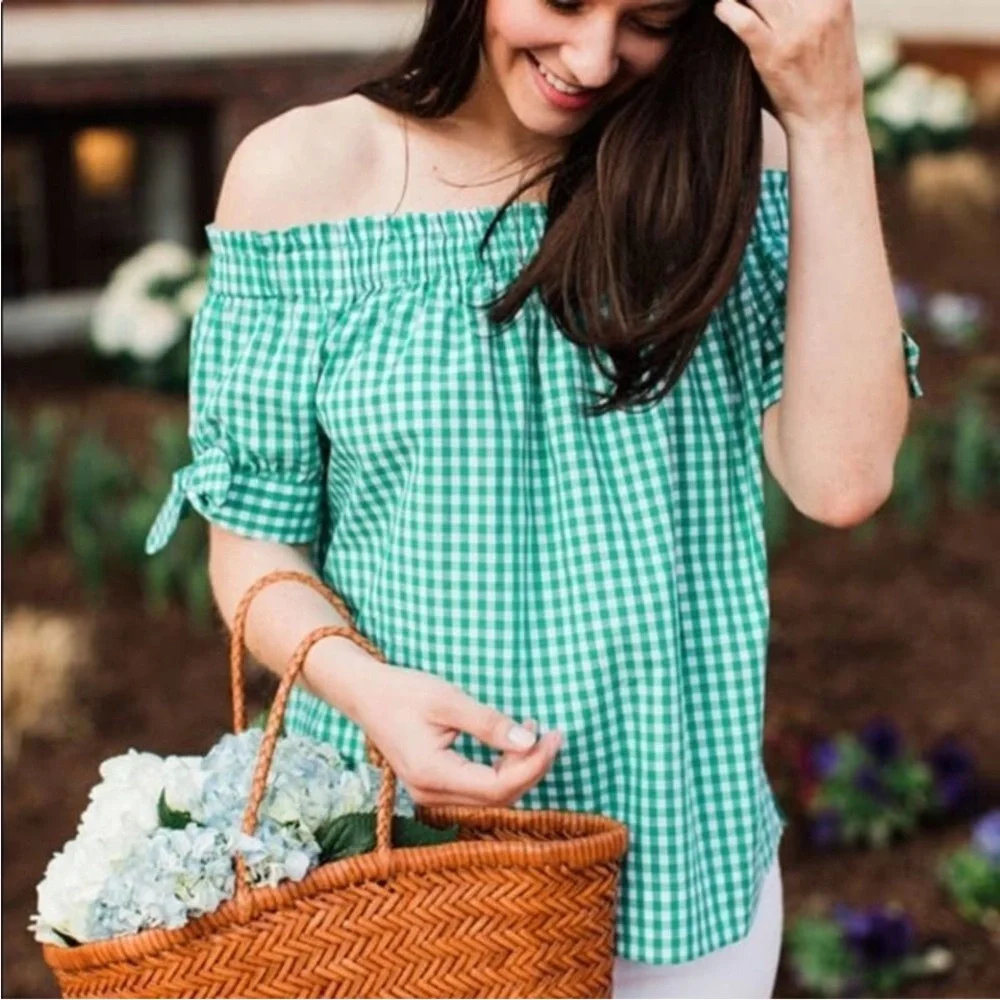 J. Crew Gingham Green and White Puff Sleeve Smocked Blouse Size 2 (NWOT)