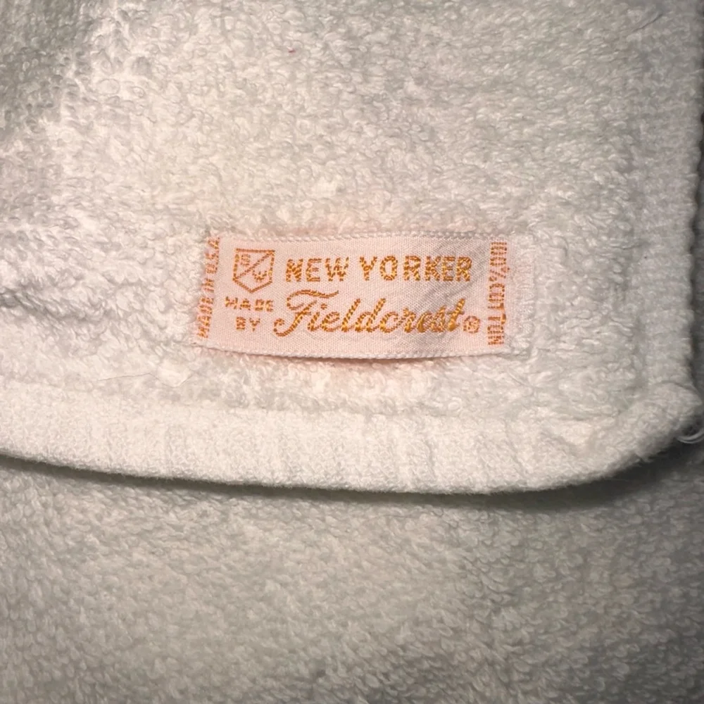 Vintage New Yorker By Fieldcrest Hand Towels and Washcloth Terry Cloth Set of 2