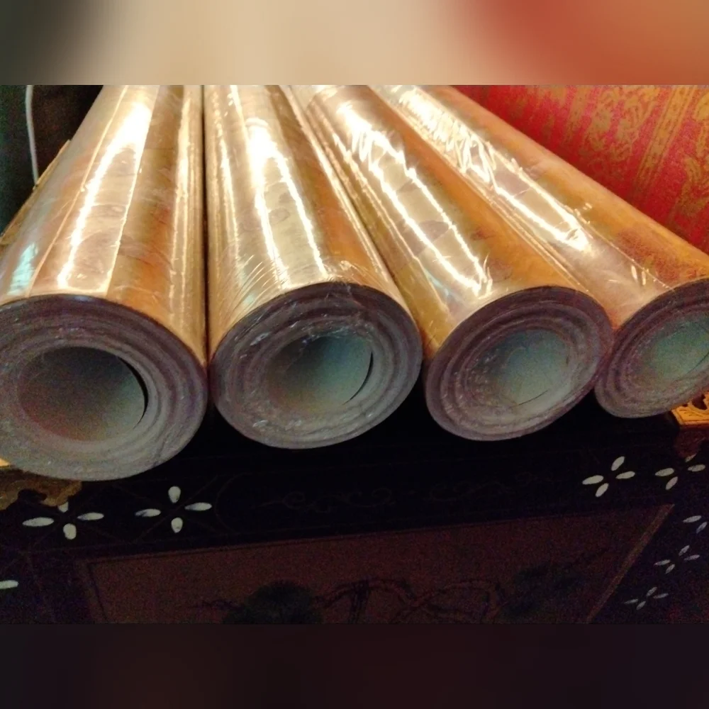 Vintage Damask rolls non