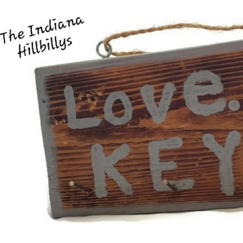 🌵 Key hanger love is the key rustic