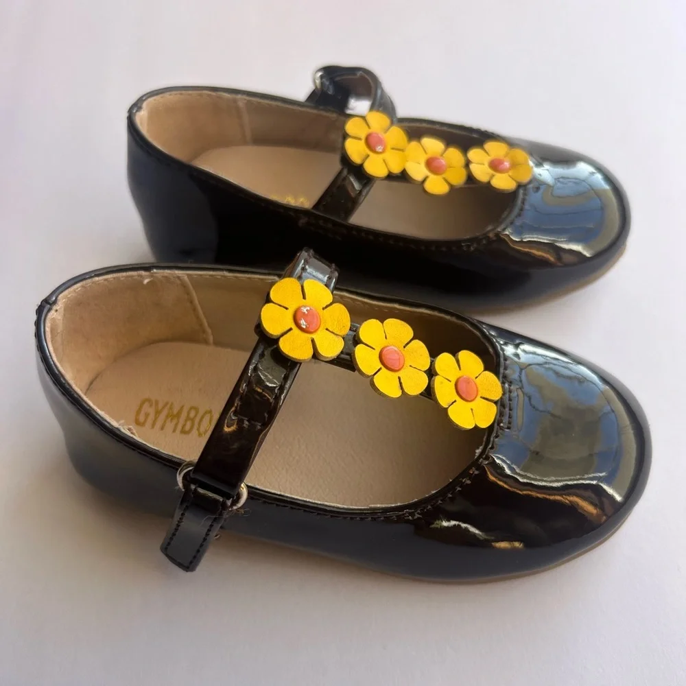 Gymboree Girls' Black Patent Leather Shoes with Yellow Flower Accents
