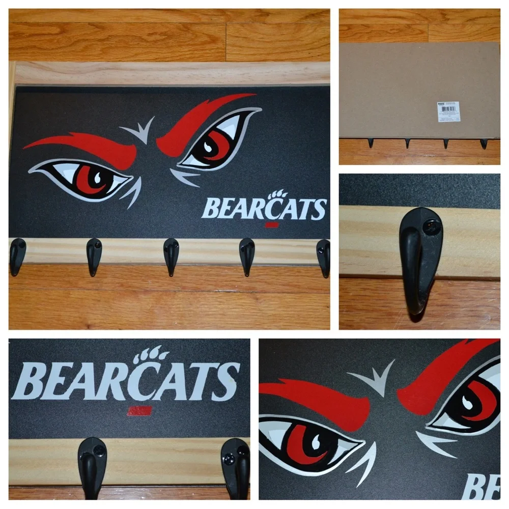 Cincinnati Bearcats black and red wooden wall hook decor
