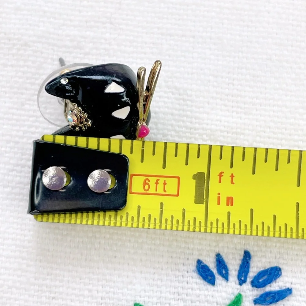 Betsey Johnson Black Cat pierced stud Earrings