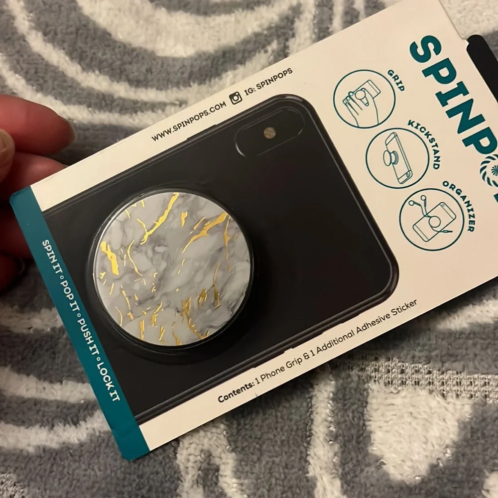 Marble Phone Grip - White and Gold
