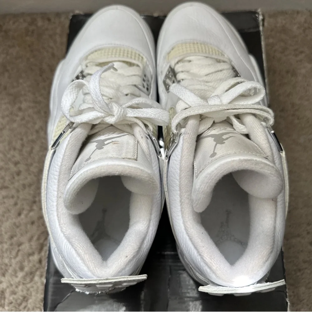 Air Jordan 4 Retro Pure Money White/Metallic Silver Size 9
