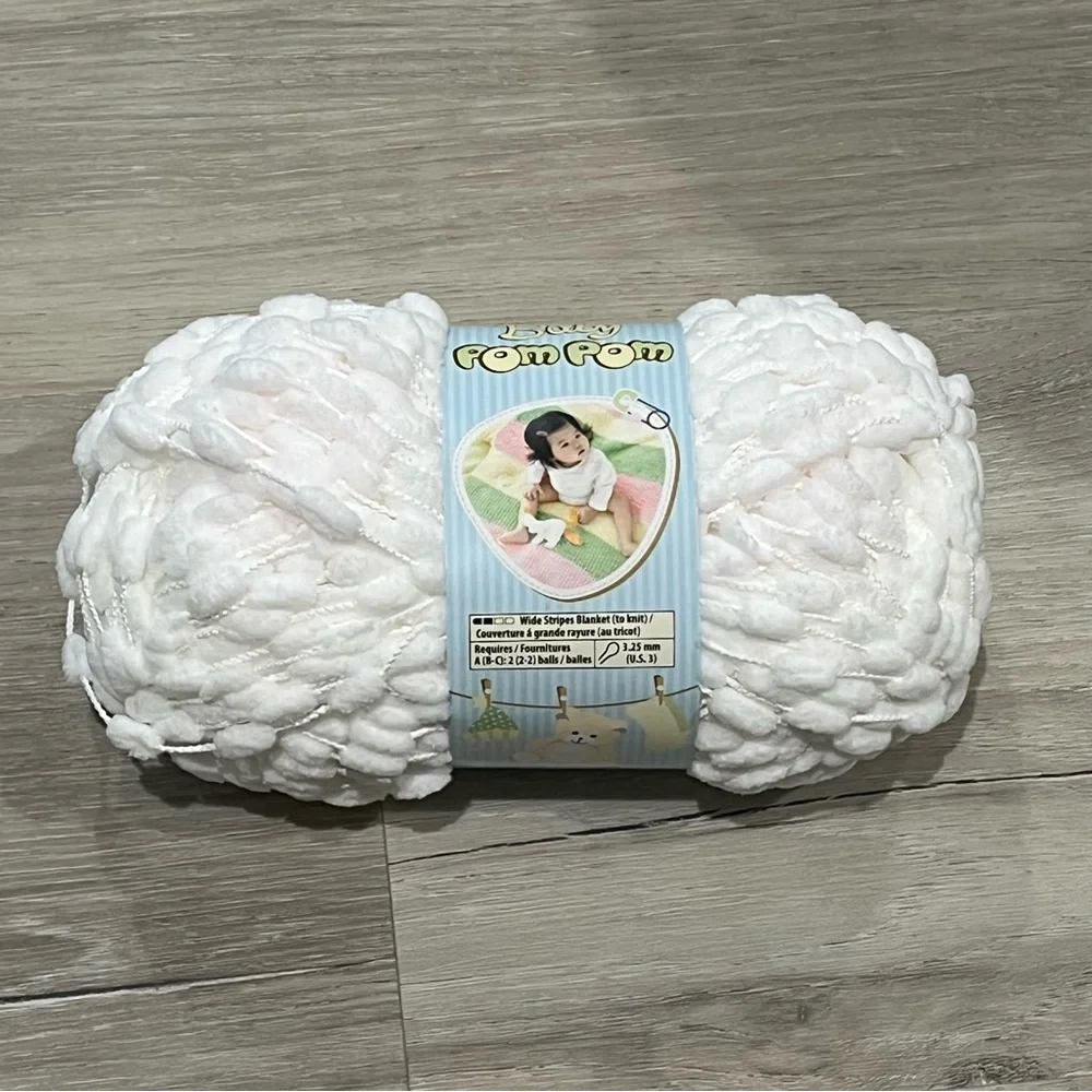 Bernat Baby Pom Pom nwt set