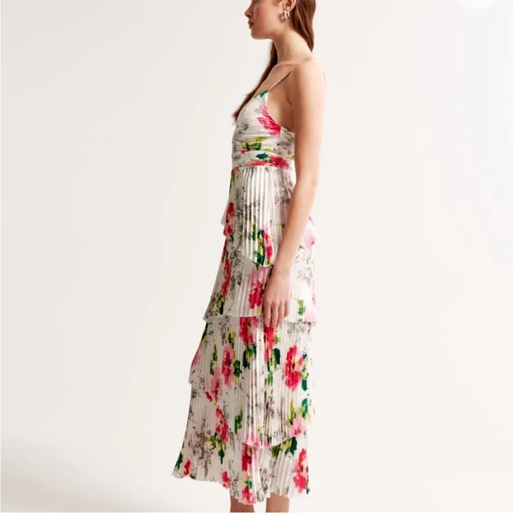 Abercrombie & Fitch Giselle Pleated Tiered Maxi Dress Satin White Floral XL TALL