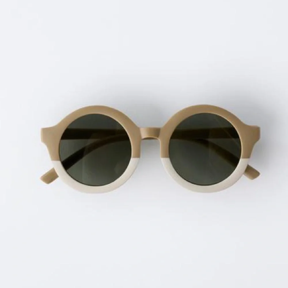 NWT. Zara Kids Ecru/Beige Round Sunglasses with a Resin Frame. Size 10 -14.