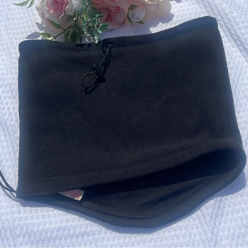 PINK Victoria Secret Women's Solid Adjustable Gaiter Neck Warmer Black One Size