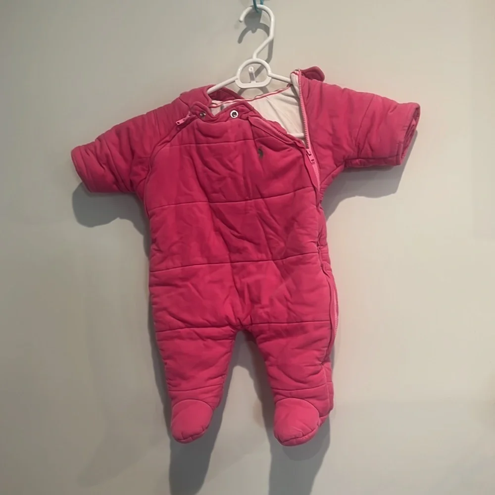 RALPH LAUREN PINK SNOWSUIT size 3 months.