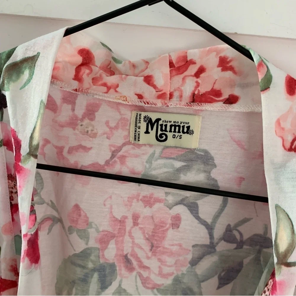 SHOW ME YOUR MUMU | EUC Romantic Floral Brie Kimono Robe Fab Fit Fun Collab OS