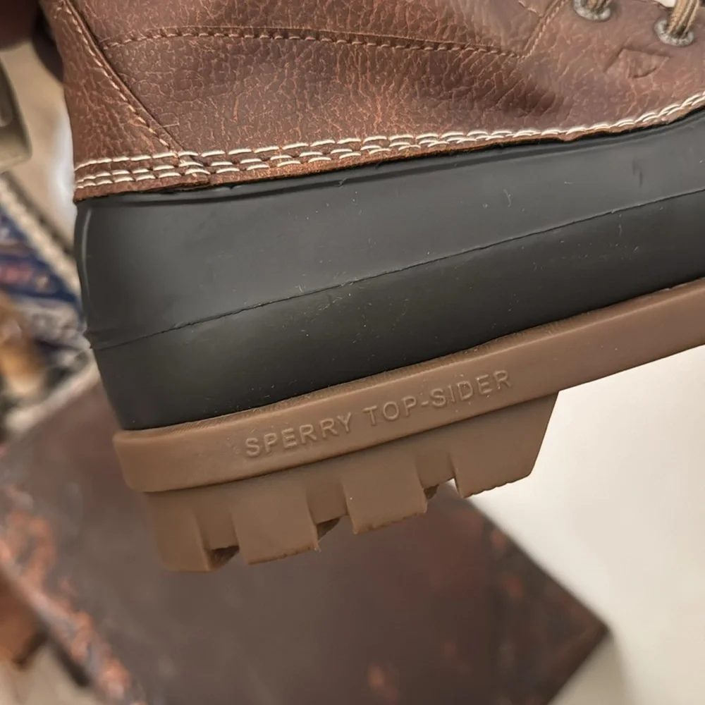 Sperry size color