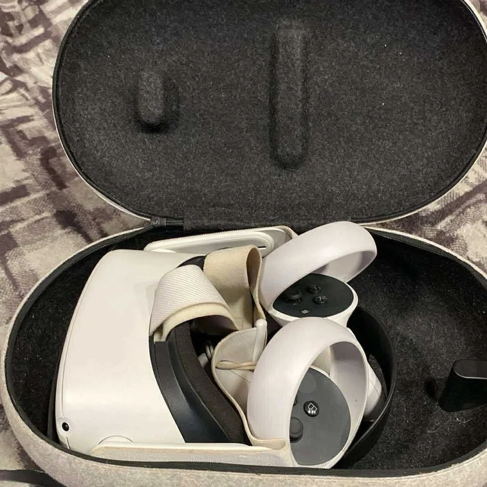 Oculus dive into