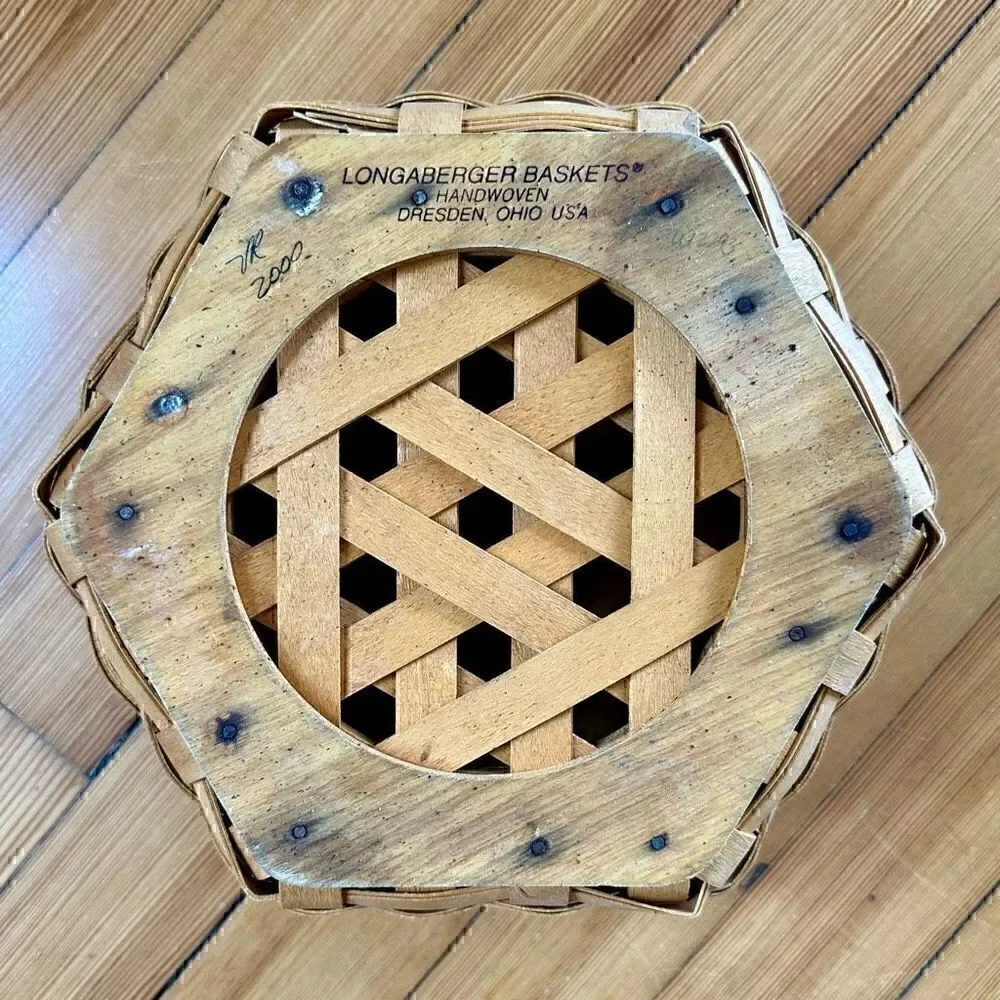 Longaberger 2000 Hexagon 10” Generations Basket