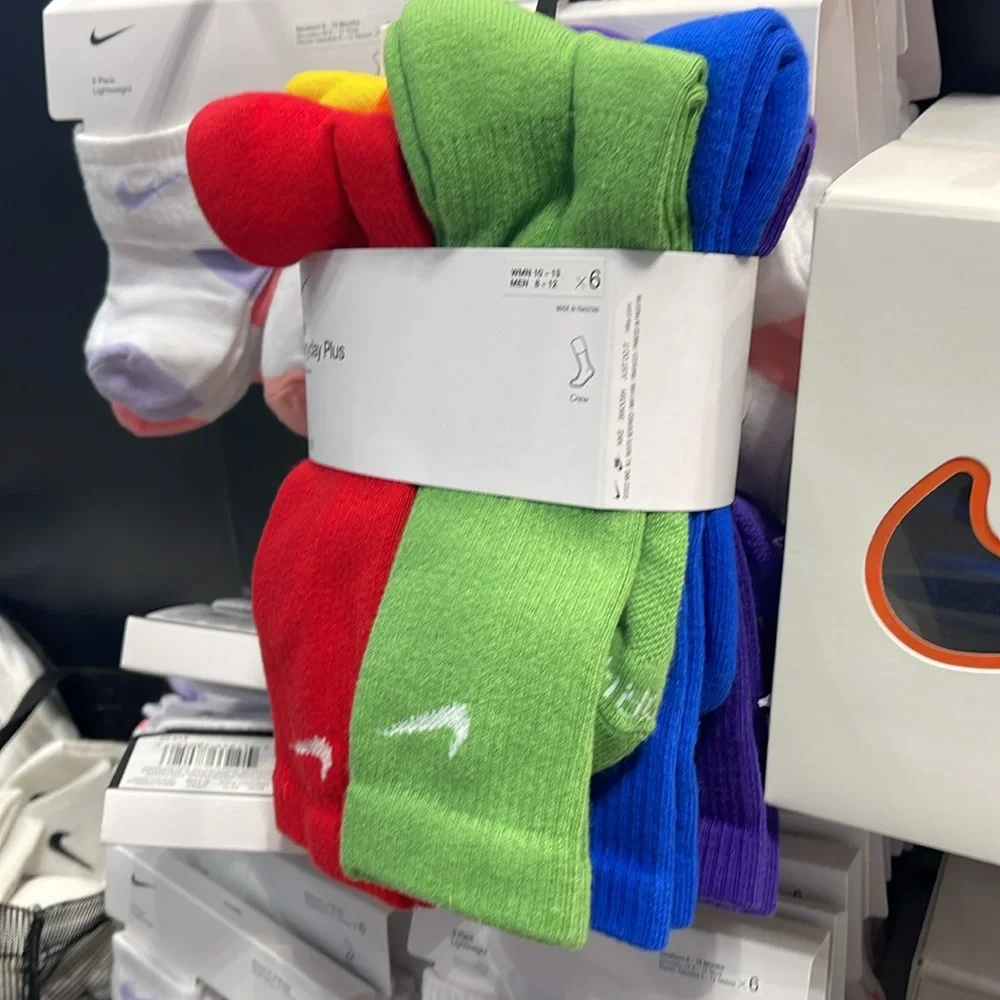Nike Everyday Plus Cushioned Training Crew Socks (6 Pairs)